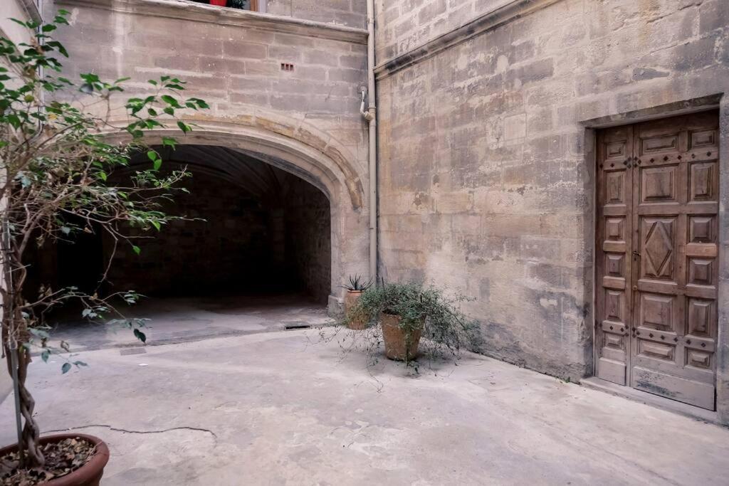 Noa - Mont Piete Studio Intramuros - Avignon Exterior photo